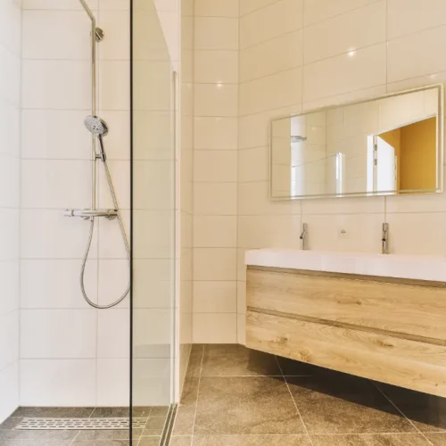 Salle de bain d'appartement